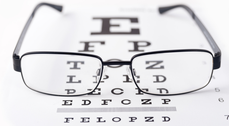 eye exam and glasses, sight test, opticians, Oodo™