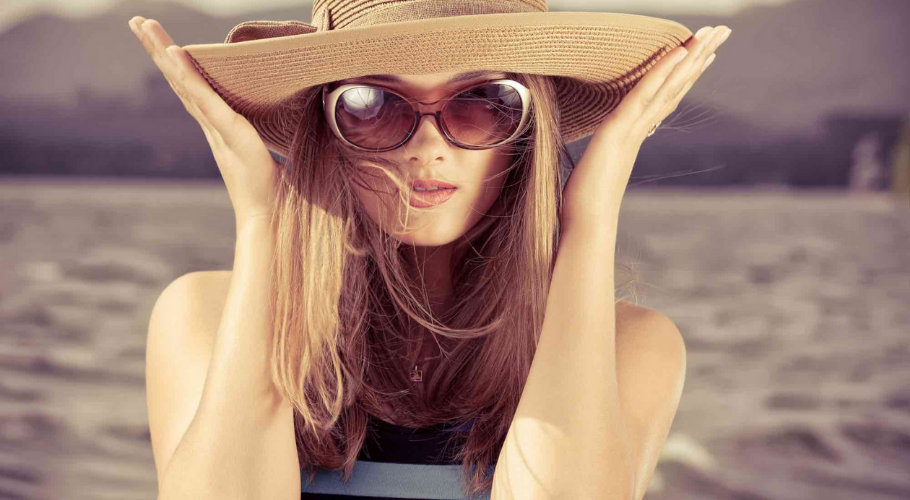 Sun, Sea, Eyes and UV protection by Oodo™